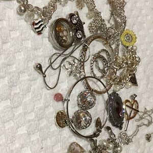 Silver tone lot #272